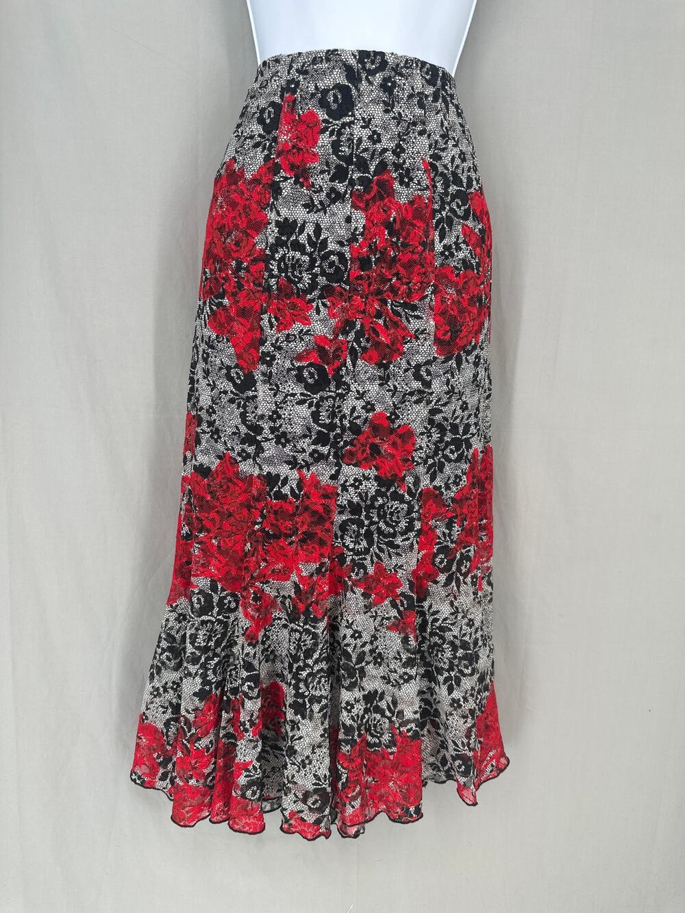 90s Vintage Skirt Medium Black Midi Floral Red Rose Party Lace Whimsigoth